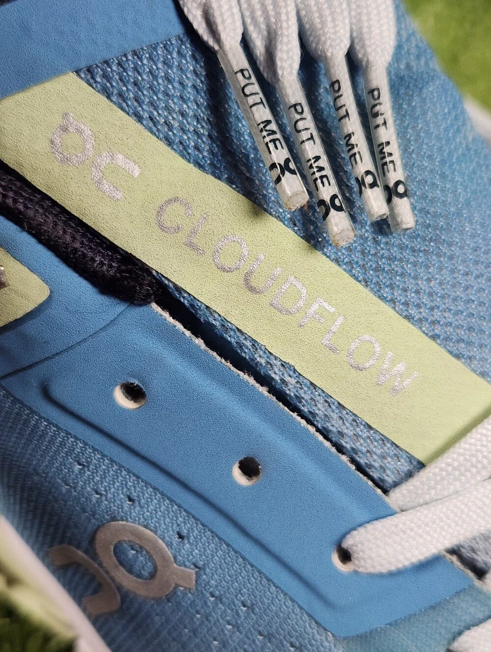 On Running CloudFlow 3 Womens Athletic Walking Cushioned Shoes Sneakers Size 6.5